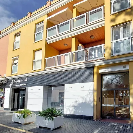 1 Bedroom Stunning In Lägenhet